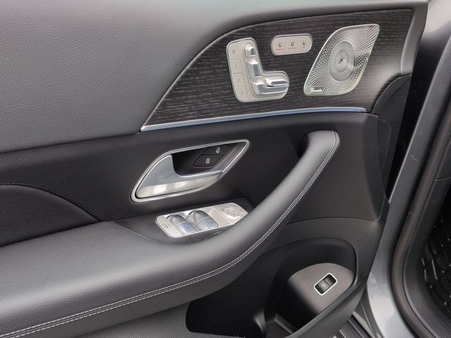 Thumbnail: 2026 Mercedes-Benz GLE - 25