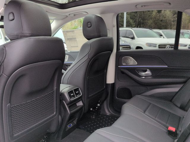 Thumbnail: 2026 Mercedes-Benz GLE - 13