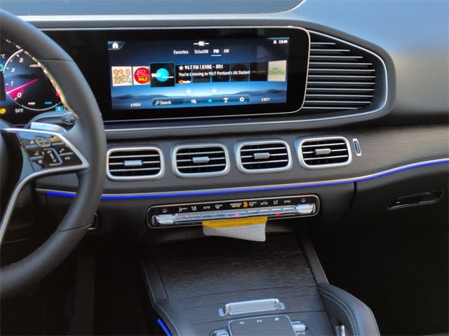 Thumbnail: 2026 Mercedes-Benz GLE - 15