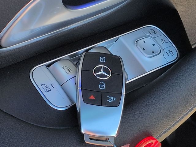 Thumbnail: 2026 Mercedes-Benz GLE - 18