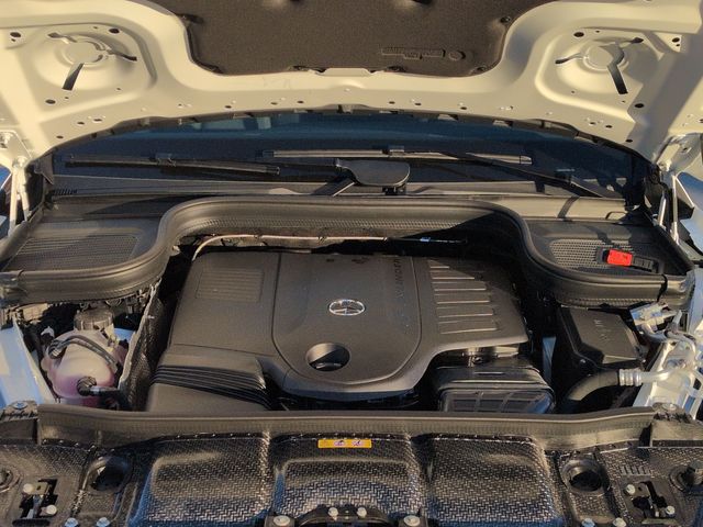 Thumbnail: 2026 Mercedes-Benz GLE - 9