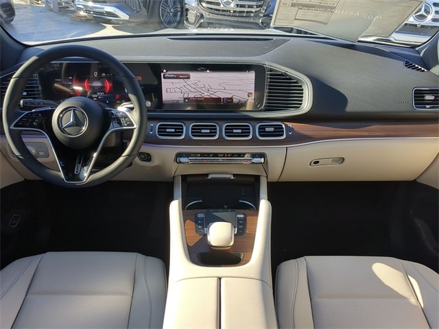 Thumbnail: 2025 Mercedes-Benz GLE - 10