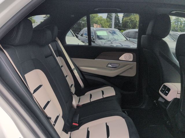 Thumbnail: 2026 Mercedes-Benz GLE - 29