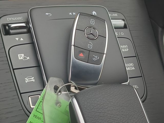 Thumbnail: 2025 Mercedes-Benz GLE - 37