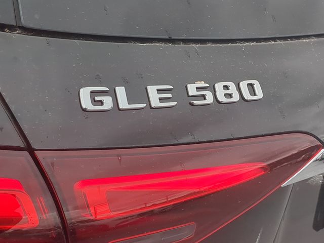 Thumbnail: 2025 Mercedes-Benz GLE - 25