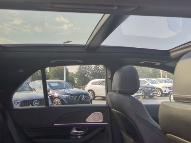 Thumbnail: 2026 Mercedes-Benz GLE - 30