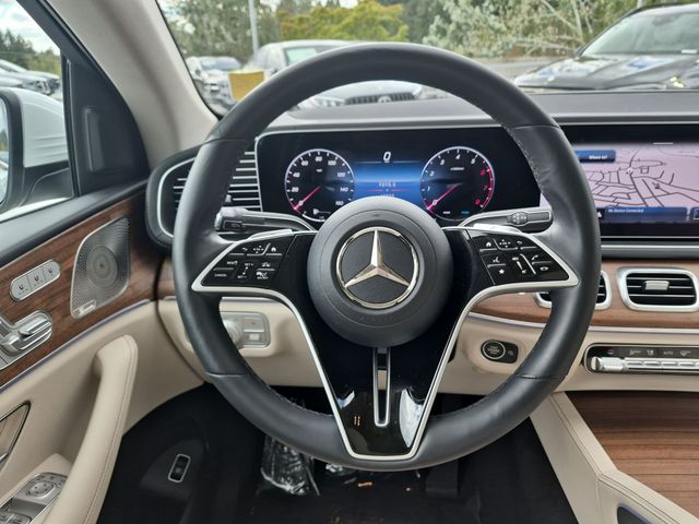 Thumbnail: 2025 Mercedes-Benz GLE - 14