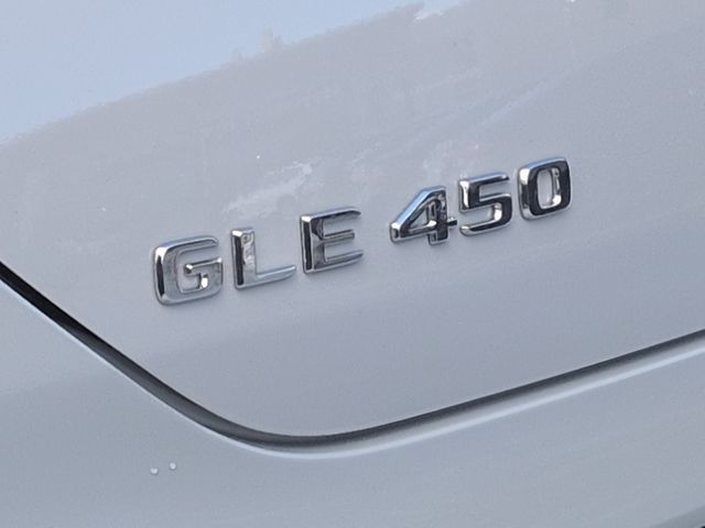 Thumbnail: 2026 Mercedes-Benz GLE - 7