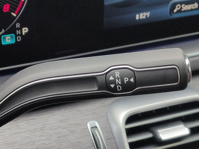 Thumbnail: 2026 Mercedes-Benz GLE - 36