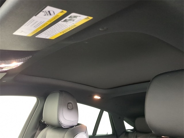 Thumbnail: 2026 Mercedes-Benz GLE - 26