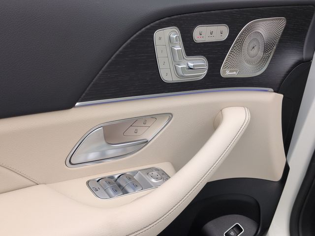 Thumbnail: 2026 Mercedes-Benz GLE - 25