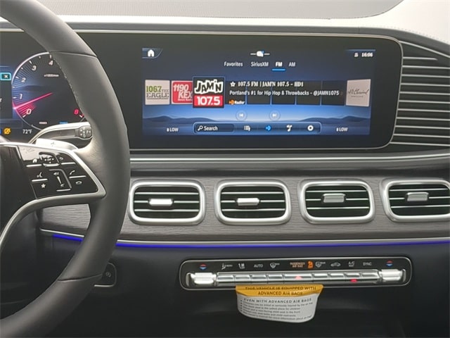 Thumbnail: 2026 Mercedes-Benz GLE - 15