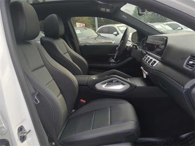 Thumbnail: 2026 Mercedes-Benz GLE - 12