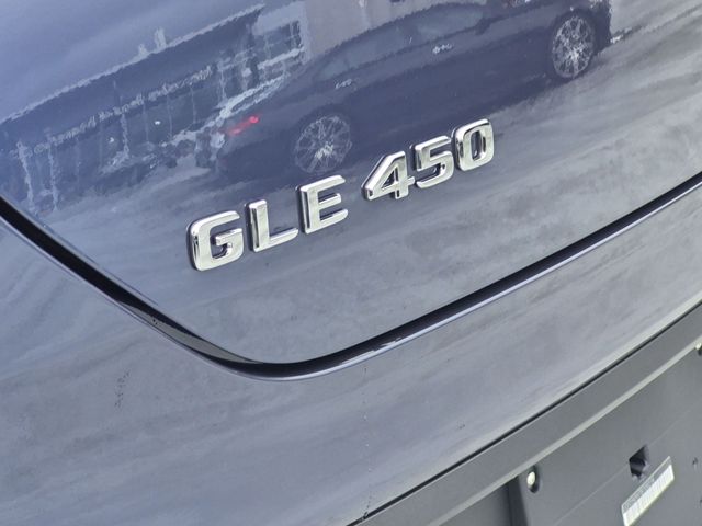 Thumbnail: 2026 Mercedes-Benz GLE - 26