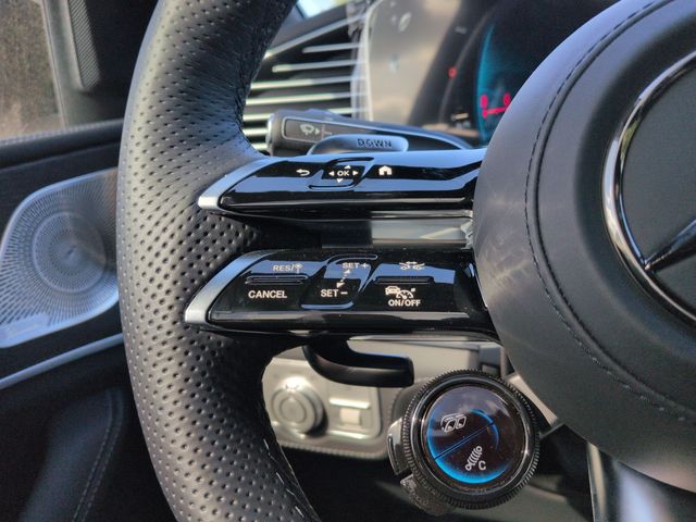 Thumbnail: 2026 Mercedes-Benz GLE - 30