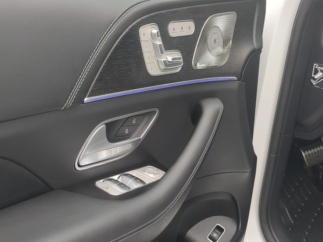 Thumbnail: 2026 Mercedes-Benz GLE - 25