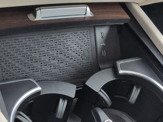 Thumbnail: 2026 Mercedes-Benz GLS - 35