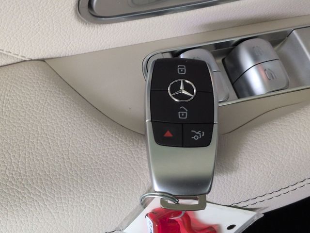 Thumbnail: 2026 Mercedes-Benz GLS - 18