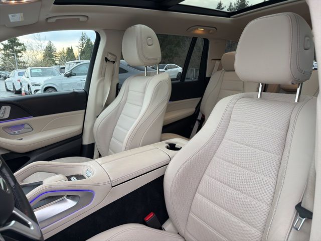 Thumbnail: 2022 Mercedes-Benz GLS - 6