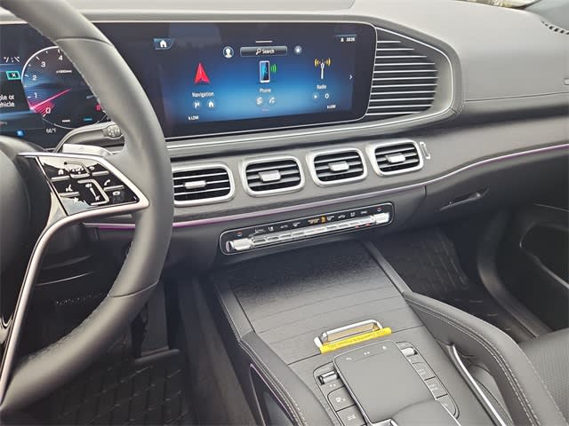 Thumbnail: 2025 Mercedes-Benz GLS - 15