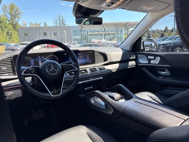 Thumbnail: 2024 Mercedes-Benz GLS - 2
