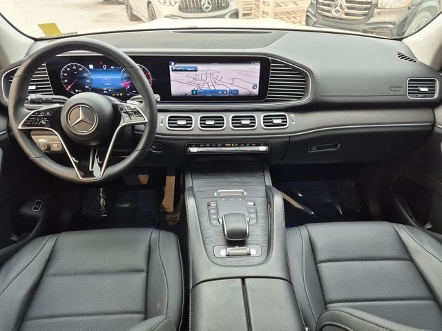 Thumbnail: 2024 Mercedes-Benz GLS - 10