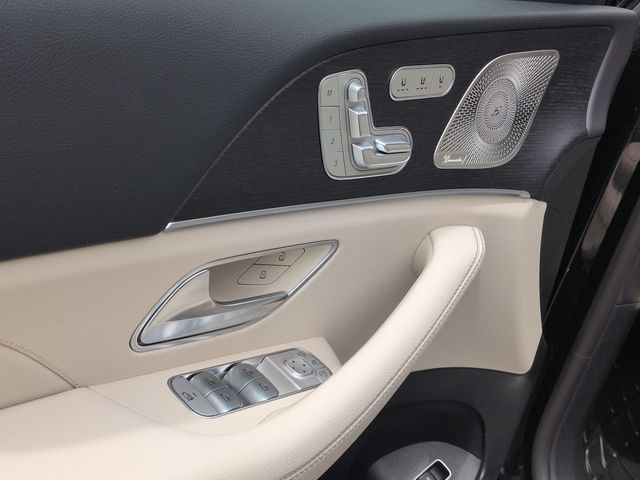 Thumbnail: 2026 Mercedes-Benz GLS - 25