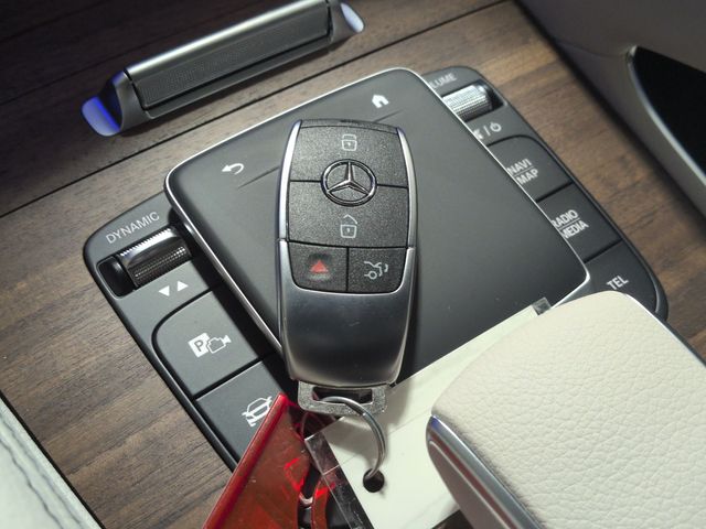 Thumbnail: 2026 Mercedes-Benz GLS - 16