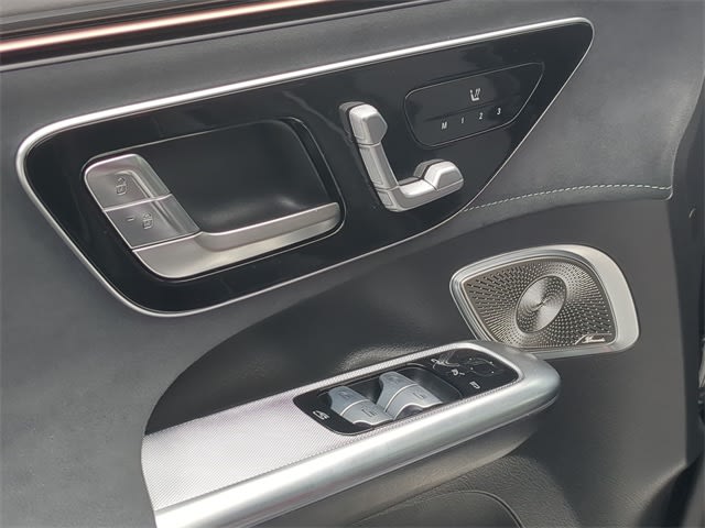 Thumbnail: 2025 Mercedes-Benz EQE - 25