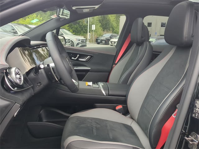 Thumbnail: 2025 Mercedes-Benz EQE - 10