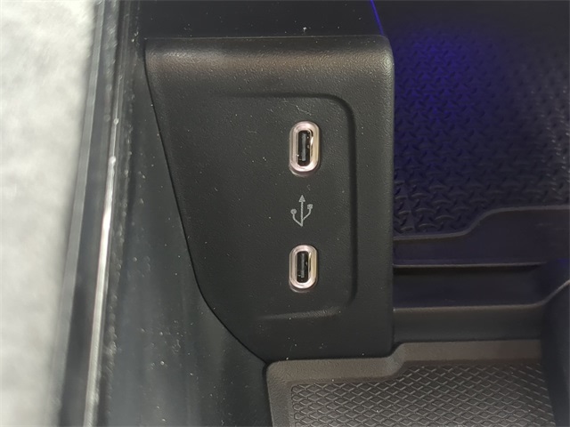 Thumbnail: 2025 Mercedes-Benz EQE - 35