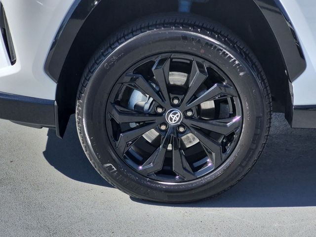 Thumbnail: 2023 Toyota RAV4 - 8