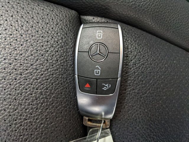 Thumbnail: 2019 Mercedes-Benz C-Class - 41