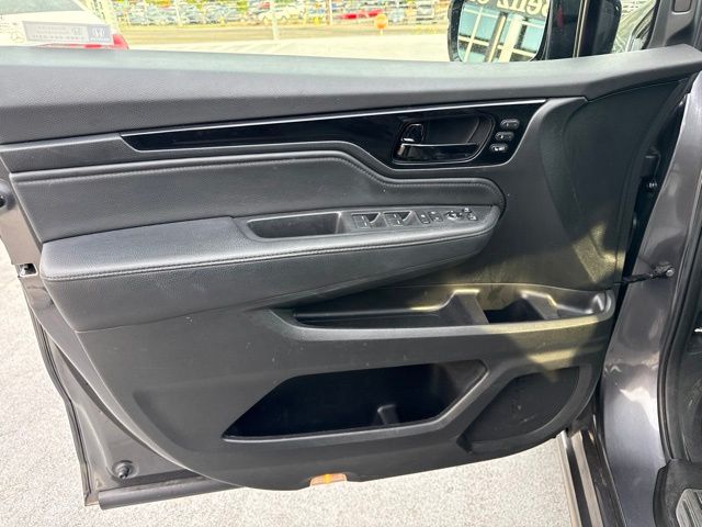 Thumbnail: 2023 Honda Odyssey - 15