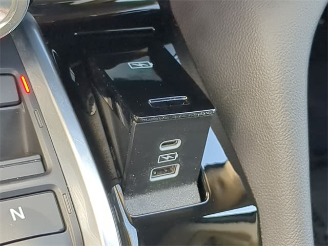 Thumbnail: 2024 Acura MDX - 17