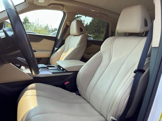 Thumbnail: 2023 Acura MDX - 7