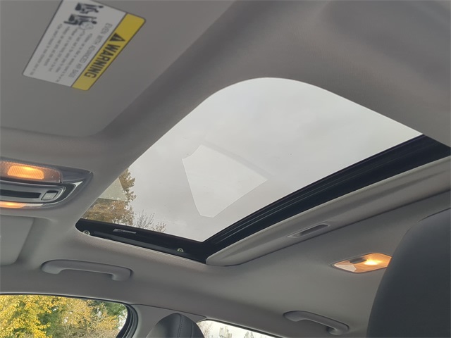 Thumbnail: 2022 Hyundai Elantra - 16