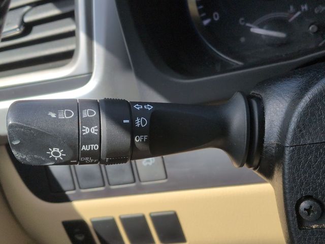 Thumbnail: 2016 Toyota Highlander - 34