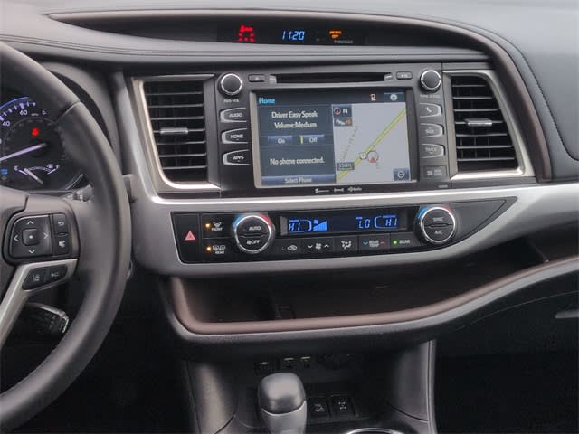 Thumbnail: 2019 Toyota Highlander - 15