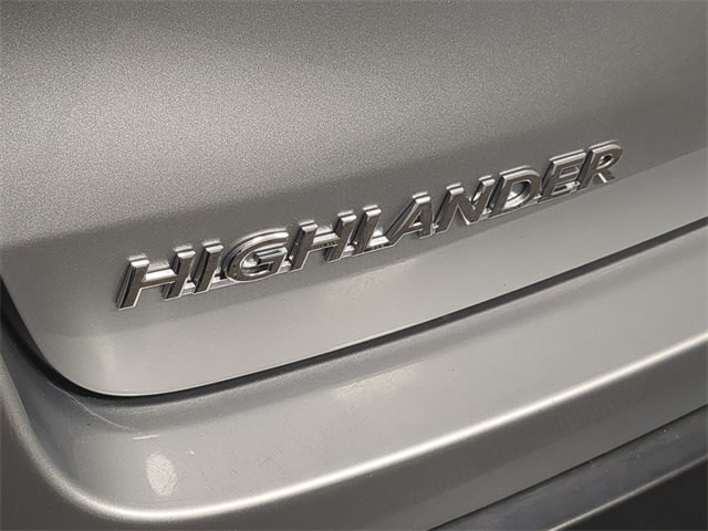 Thumbnail: 2018 Toyota Highlander - 26