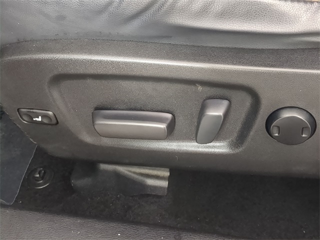 Thumbnail: 2018 Toyota Highlander - 27