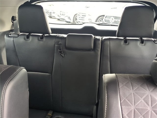 Thumbnail: 2024 Toyota Highlander - 39