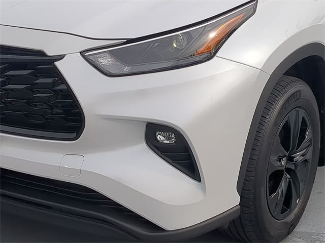 Thumbnail: 2024 Toyota Highlander - 25