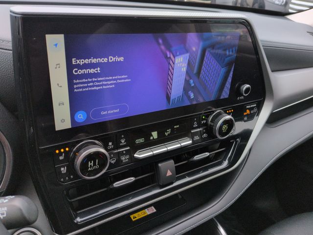 Thumbnail: 2024 Toyota Highlander - 35