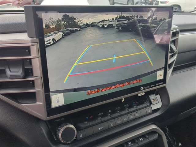 Thumbnail: 2022 Toyota Tundra - 33