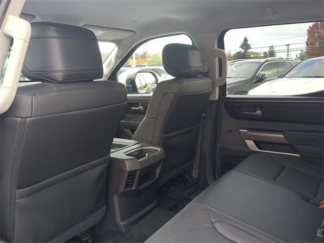 Thumbnail: 2022 Toyota Tundra - 13