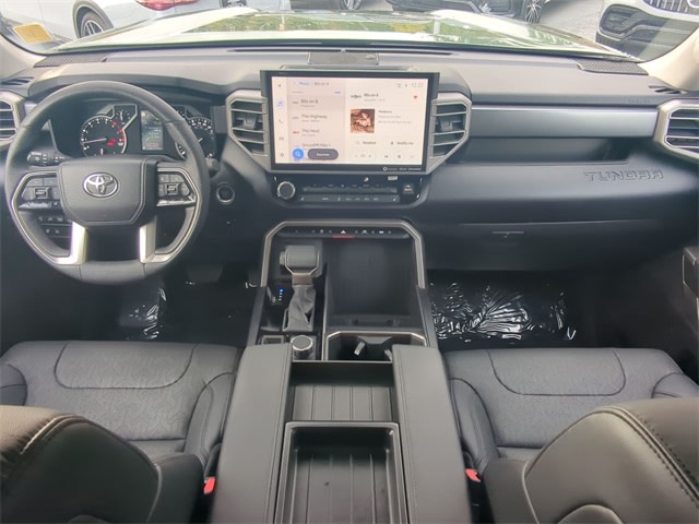 Thumbnail: 2022 Toyota Tundra - 10