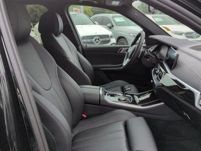 Thumbnail: 2021 BMW X5 - 12