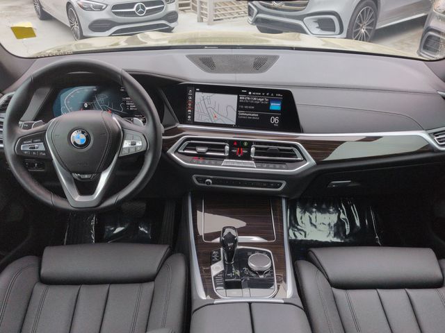 Thumbnail: 2021 BMW X5 - 10