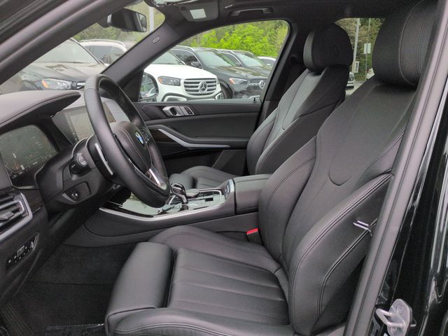 Thumbnail: 2021 BMW X5 - 11